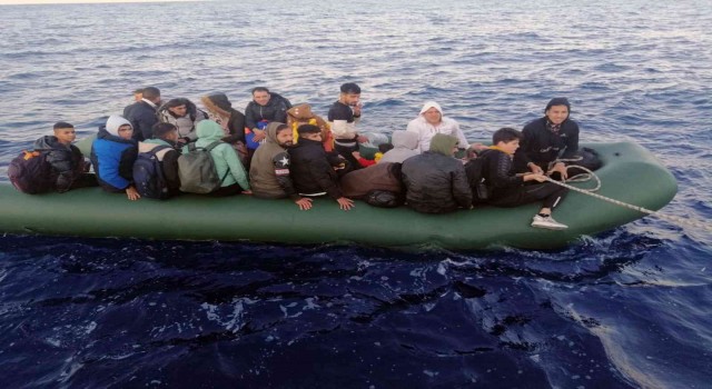 Marmaris ve Datça 58 düzensiz göçmen kurtarıldı