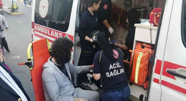 Mecidiyeköyde yangında can pazarı: Binada mahsur kalanlar itfaiye merdiveniyle kurtarıldı