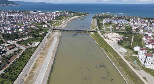 Melet Irmağında ıslah çalışmaları devam ediyor