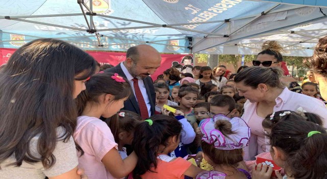 Mersinde Kız Çocukları Günü kutlandı