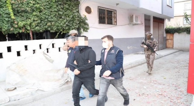 Mersinde PKK ile DEAŞa şafak operasyonu: 13 gözaltı