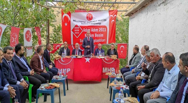 MHP heyeti Sasonda vatandaşlarla buluştu