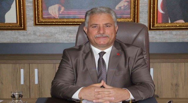 MHPli Başkan Demirtürk, Fincancıya verilen ödüle tepki gösterdi