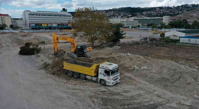 Milli İrade Meydanında temel demir imalatı yapıldı