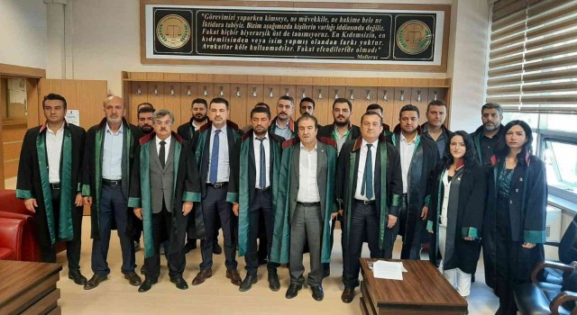 Milliyetçi ve vatansever avukatlardan Baro Başkanı Doğana tepki