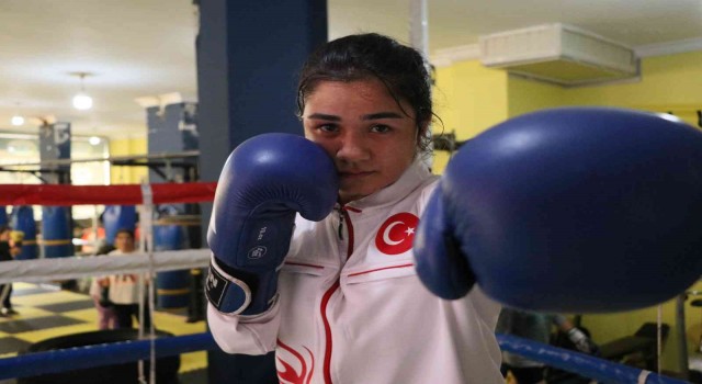 Minik boksör lakaplı Pınar Özkanın hedefi dünya şampiyonluğu