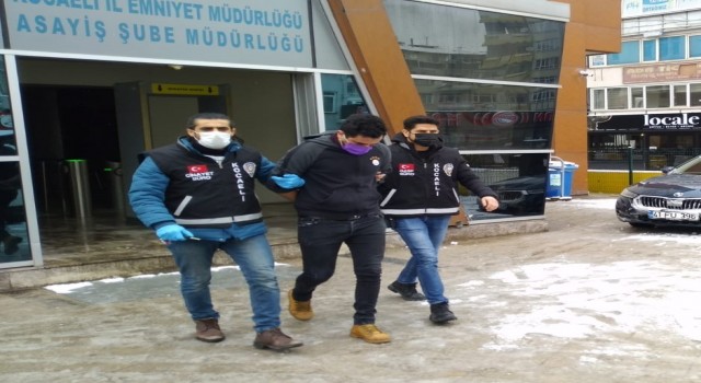 Misafirliğe gittiği evde öldürülen genç adamın annesinden şoke eden iddia