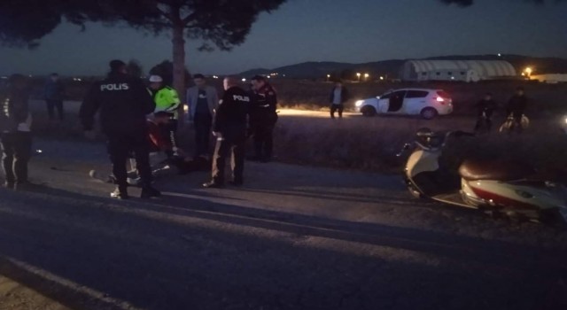 Motosiklet kazasında 3 kişi yaralandı