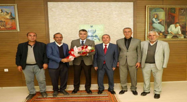 Muhtarlardan Vali Çağataya ziyaret