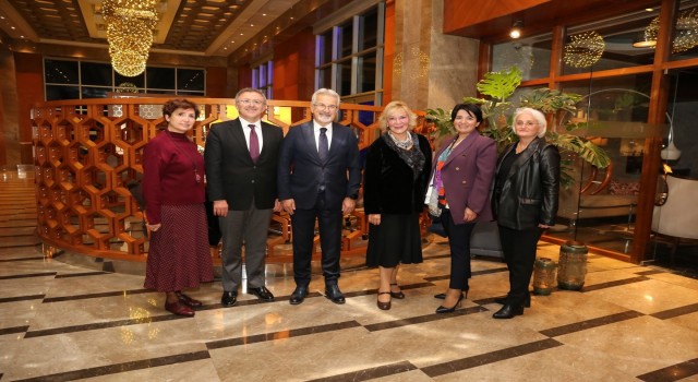 Müzik Enstrümanları Müzesi sezonu Gülsin Onay ile açtı