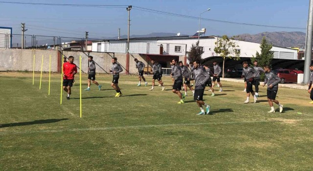 Nazilli Belediyespor kupa maçı hazırlıklarını tamamladı