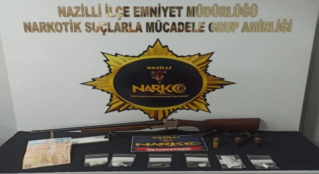 Nazillide uyuşturucu partisine polis baskını