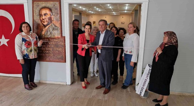 Nazillili sanatçı Argun ikinci kişisel sergisini açtı