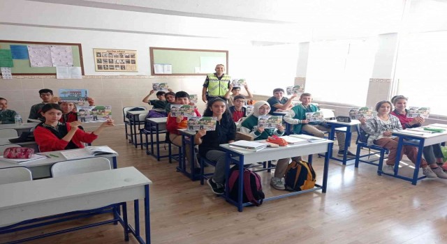 Nevşehirde öğrencilere trafik eğitimi verildi