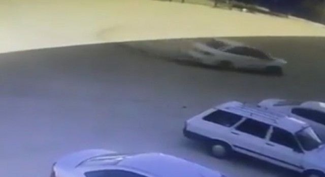 Okul bahçesinde drift atan araca 16 bin 669 lira ceza