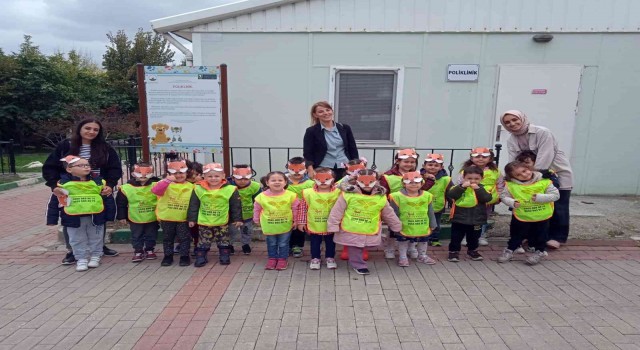 Osmangazide minik öğrencilerden can dostlarına ziyaret