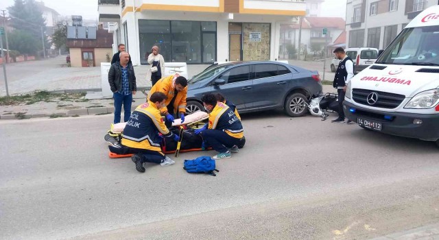Otomobile arkadan çarpan motosikletin sürücüsü yaralandı