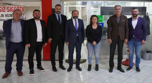 Özdemir: “Sivası hak ettiği yere taşımanın amacındayız”