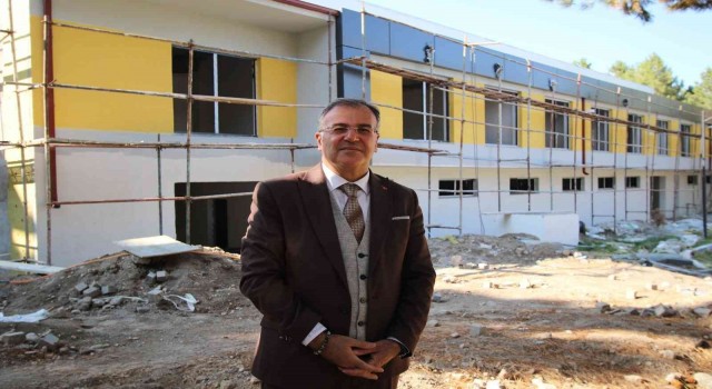 Özdoğan: İlçemize modern tesisler kazandırma yolunda emin adımlarla ilerliyoruz