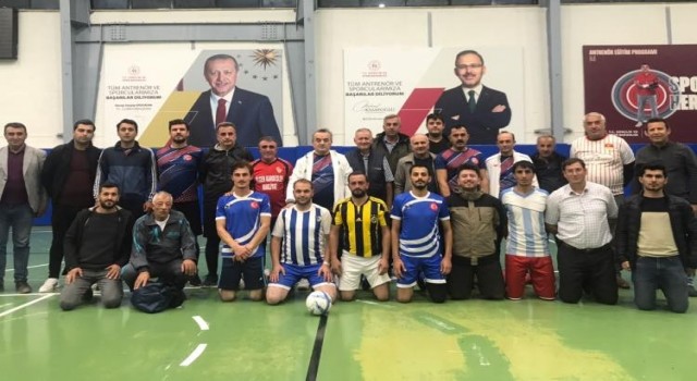 Özel dostluk maçı düzenlendi
