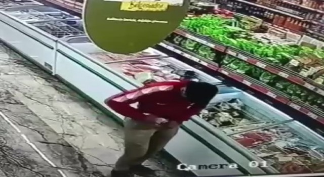 Pendikte markette çaldığı kaşarları pantolonun içine sakladı