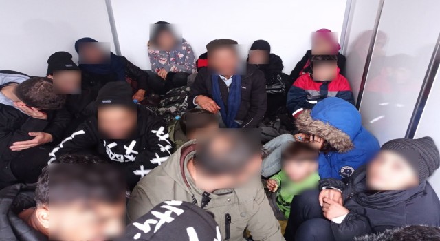 Polonyada 23 düzensiz göçmen yakalandı