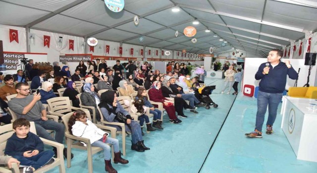 Psikolog Budak: Çocukların kendi kişiliklerini oluşturmalarına izin verin