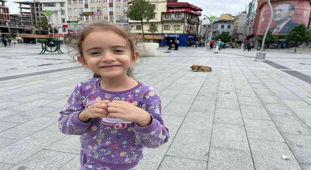 Rizede anaokulu öğrencilerinden örnek davranış