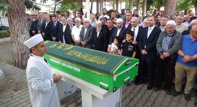 Saadet Partisi GİK Üyesi Osman Akgün, Balıkesirde son yolculuğuna uğurlandı