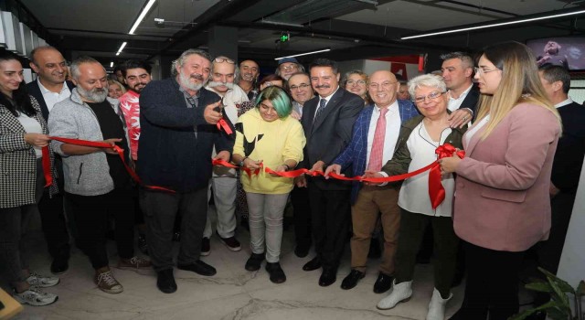 Sahne fotoğrafları göz alıcı sergi oldu