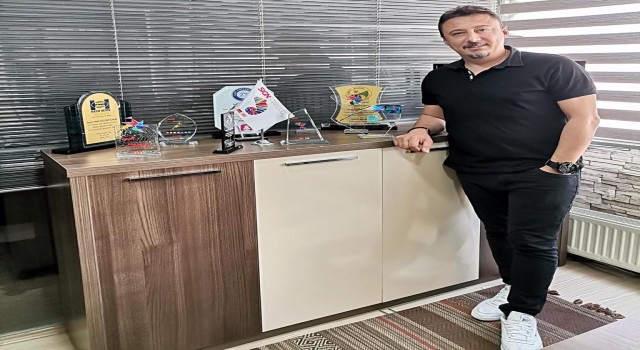 Şair İlker Görgülünün sır gibi sözleri için geri sayım başladı