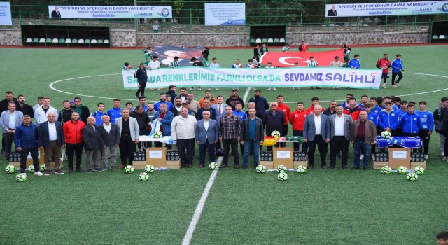 Salihli Belediyesinden amatör destek