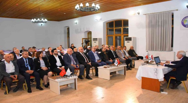 Salihlide “Atatürk ve Salihli” konferansı düzenledi