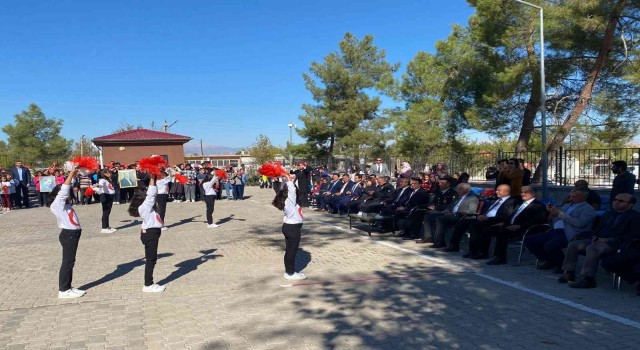 Samsatta Cumhuriyet Bayramı coşku ile kutlandı