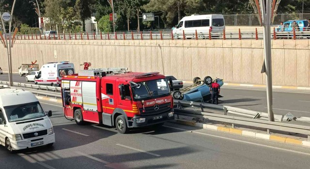 Şanlıurfada otomobil takla attı: 2 yaralı