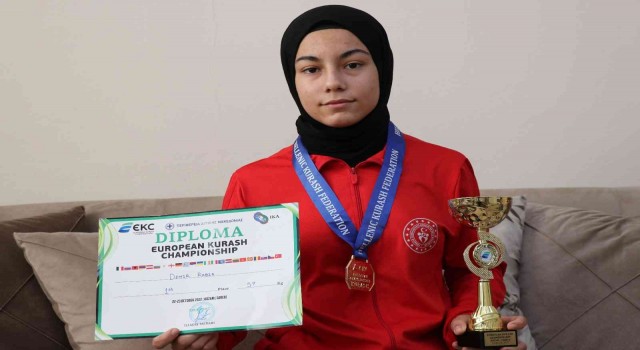 Şanlıurfada şampiyon sporcular yetişiyor