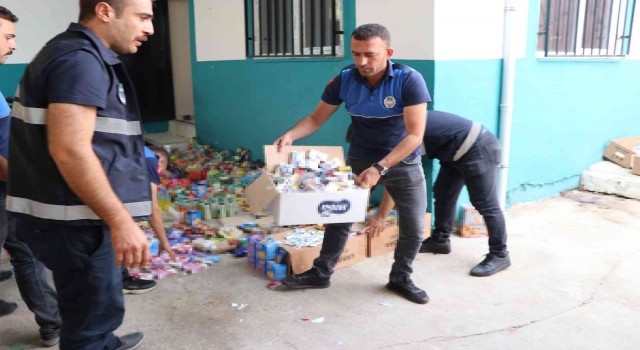 Şanlıurfada tarihi geçmiş binlerce ürün imha edildi