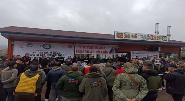 Sazan yakalama yarışması düzenlendi