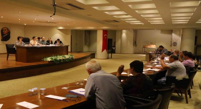 Selçukun bütçesi oy birliğiyle kabul edildi