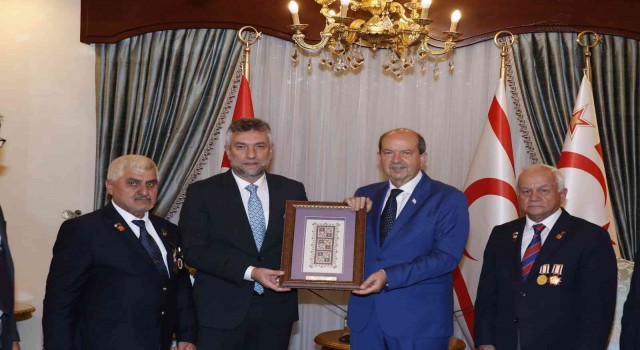 Şileli gaziler 48 yıl sonra gittikleri Kıbrısta duygu dolu anlar yaşadı