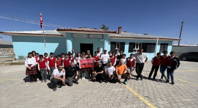 Sincan Belediyesi Ağrı Dağının zirvesinde
