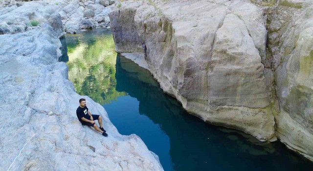 Şırnakta gezicilerin keşfettiği doğa harikası kanyon, turizme kazandırılmayı bekliyor