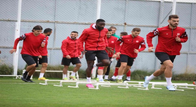 Sivasspor 3 puan parolasıyla hazırlanıyor