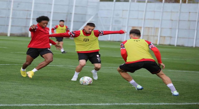 Sivasspor, Giresunspor maçının taktiğini çalıştı