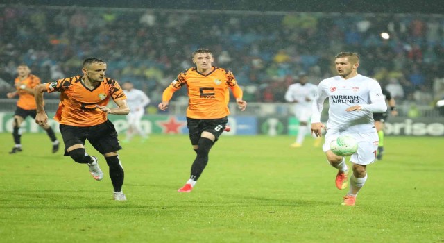 Sivassporda Karol Angielski gol sayısını 2ye çıkardı