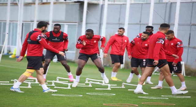 Sivassporda Trabzonspor maçı hazırlıkları sürüyor