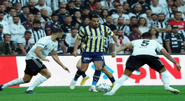 Spor Toto Süper Lig: Beşiktaş: 0 - Fenerbahçe: 0 (İlk yarı)