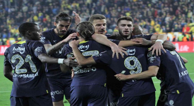 Spor Toto Süper Lig: MKE Ankaragücü: 0 - Fenerbahçe: 3 (Maç sonucu)