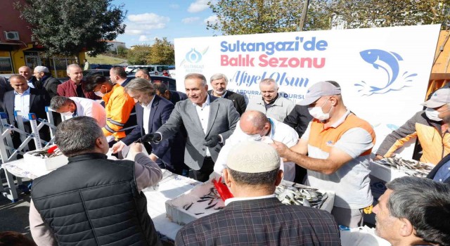 Sultangazide balık sezonu devam ediyor