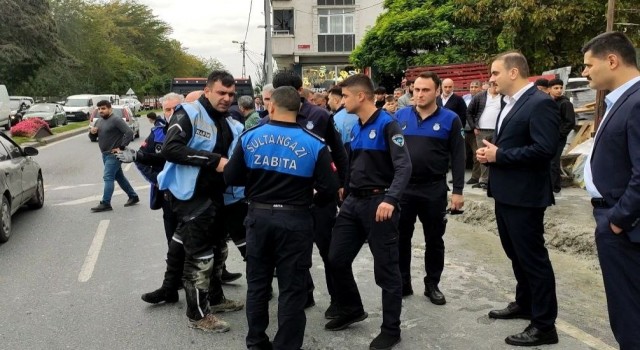 Sultangazide zabıtaya kürekli saldırı
